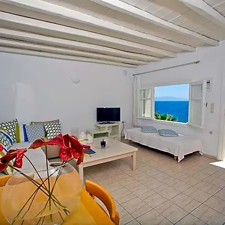 Hotel Salty Ano Mera
